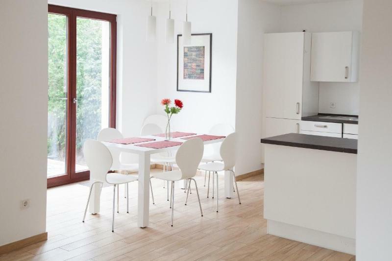 Ferienwohnung Niederschoenhausen Berlino Esterno foto